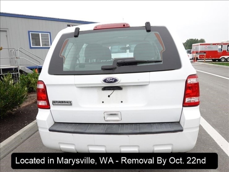 2012-ford-escape-image-18