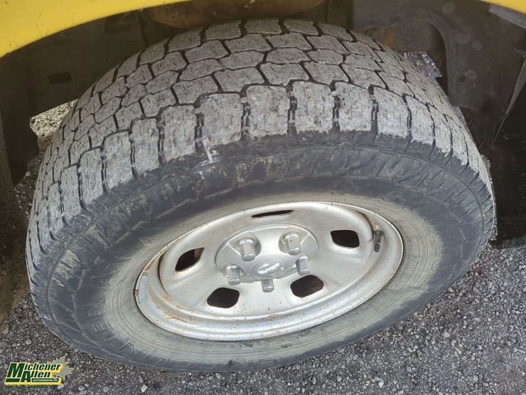 2019-ram-1500-classic-image-46