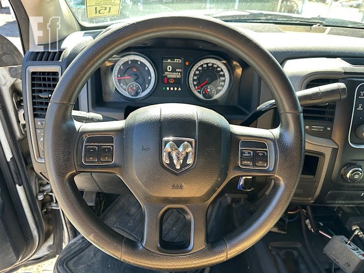 2015-dodge-ram-2500-image-13