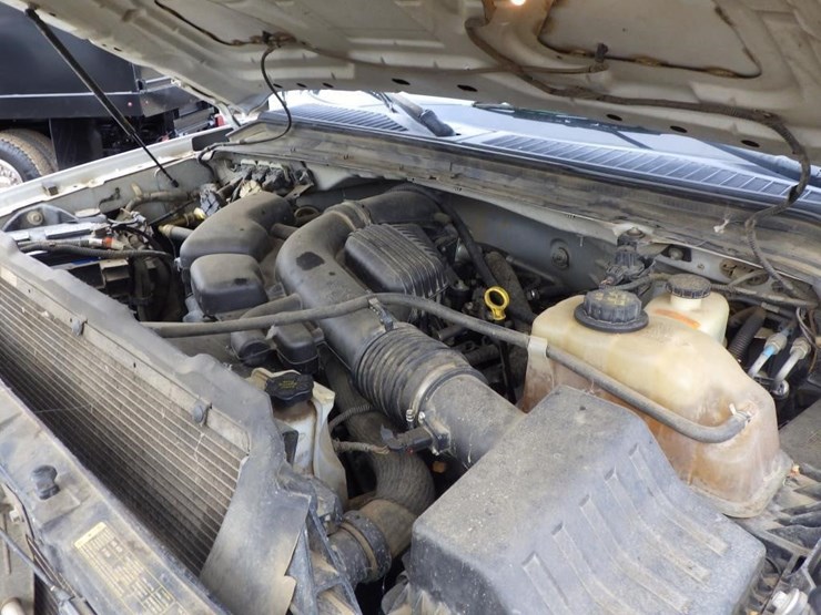 2010-ford-f350-image-9