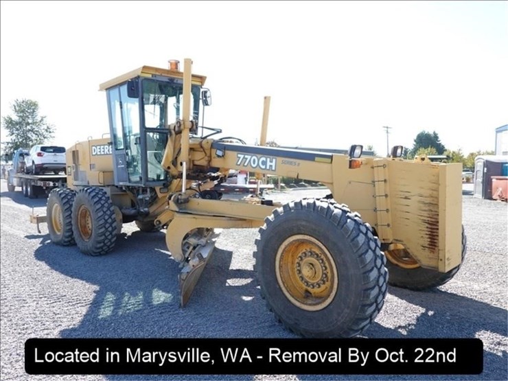 2003-deere-770ch-image-30