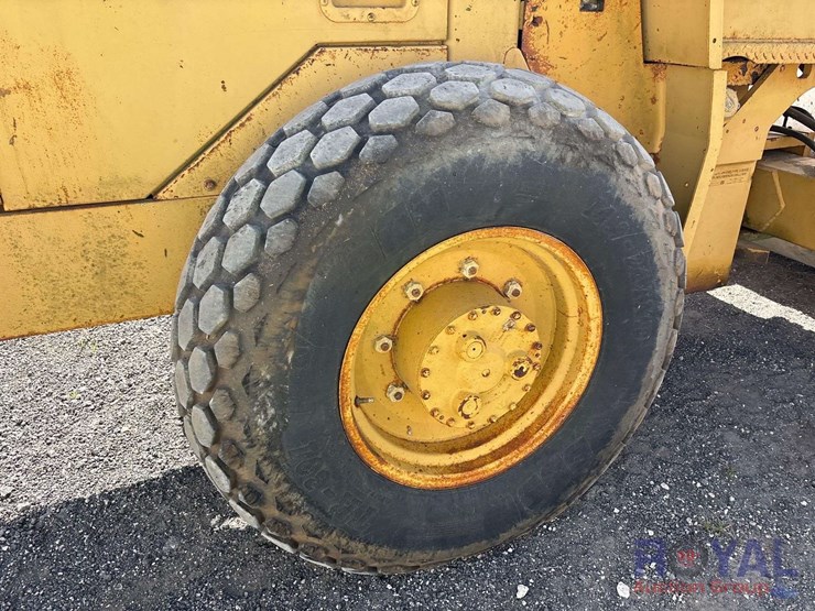 1999-caterpillar-cs-433c-image-24