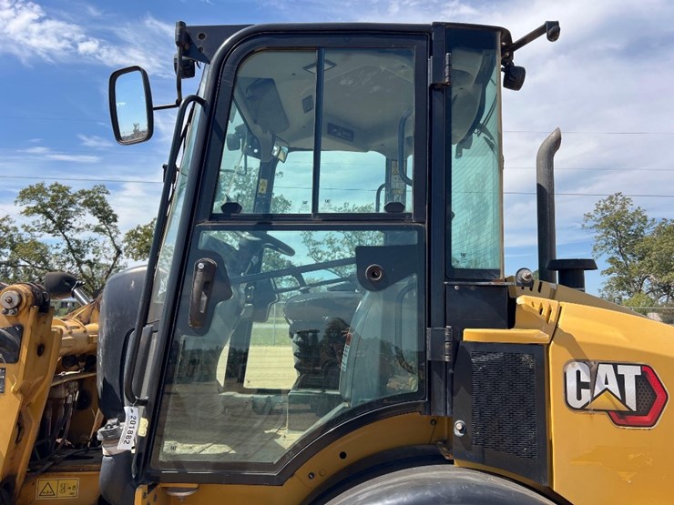 2021-caterpillar-908m-image-21