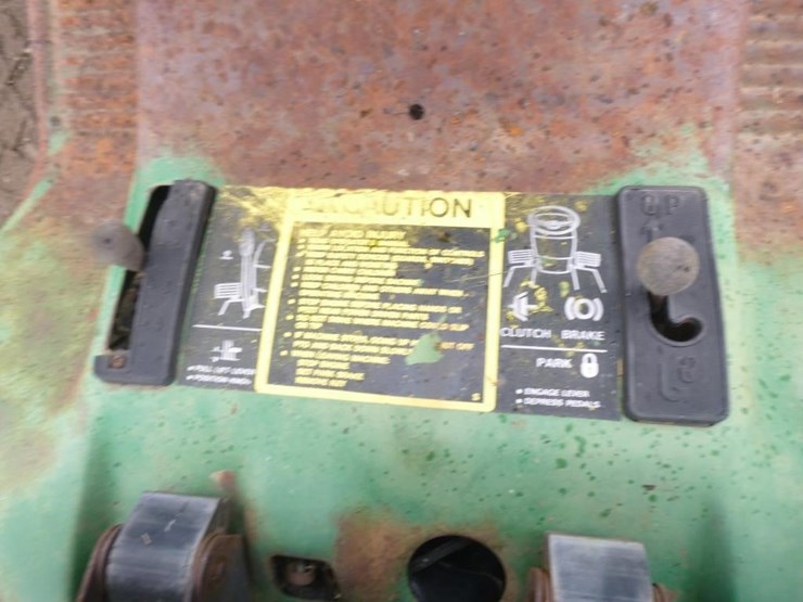 john-deere-160-image-6