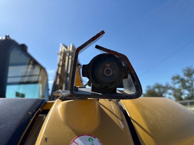 caterpillar-307e2-image-18