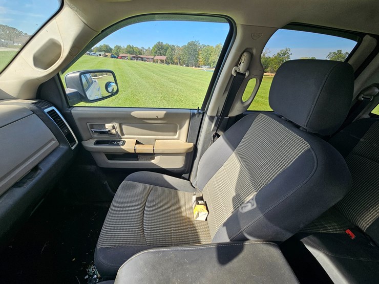 2009-dodge-ram-1500-image-36