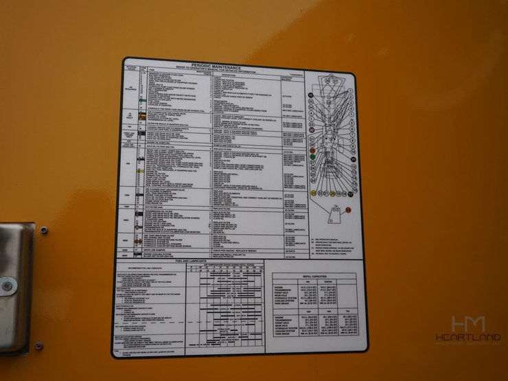 2024-deere-544-image-11