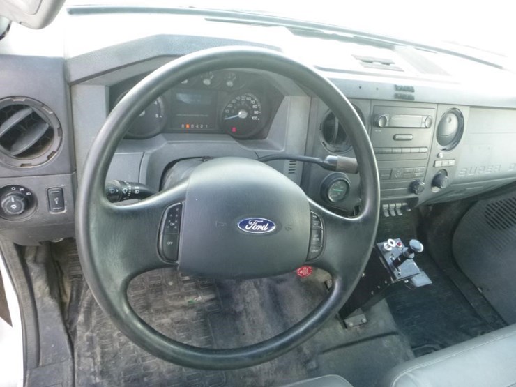 2015-ford-f750-image-17