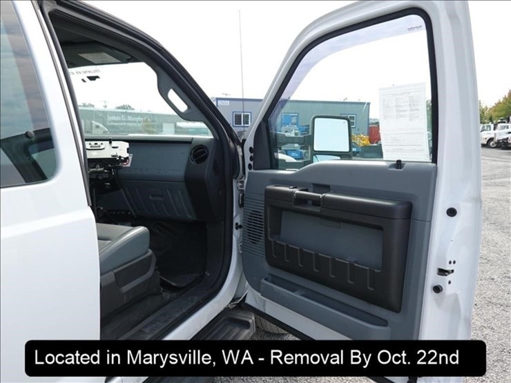 2014-ford-f550-image-11