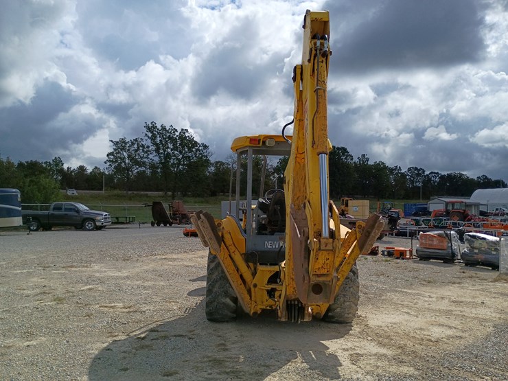 new-holland-lb75-image-9