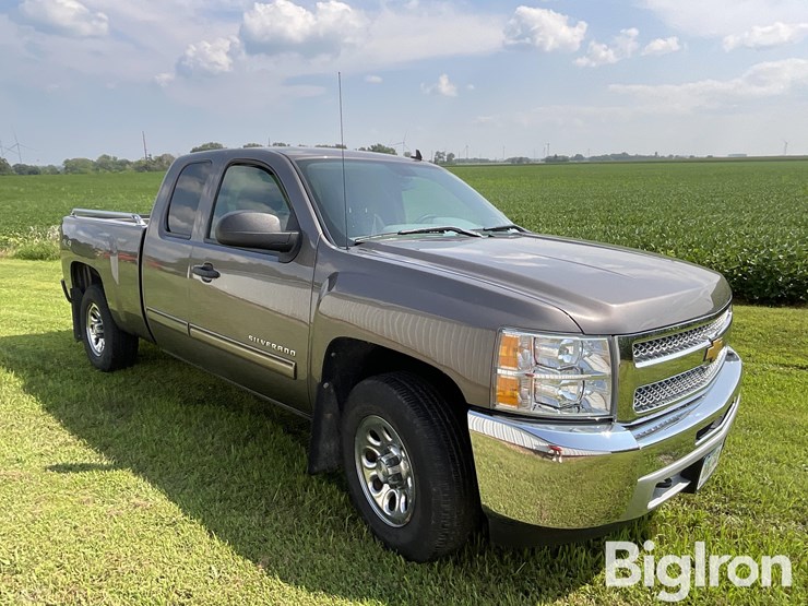 2012-chevrolet-k1500-image-3