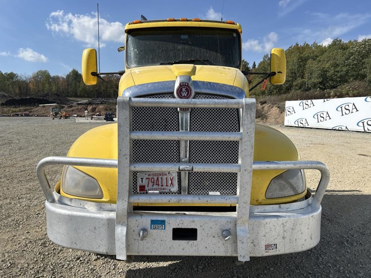 2012-kenworth-t660-image-8