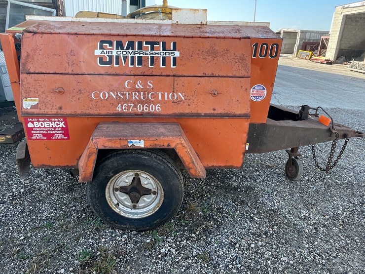 #1933-•-smith-air-compressor-trailer-image-1