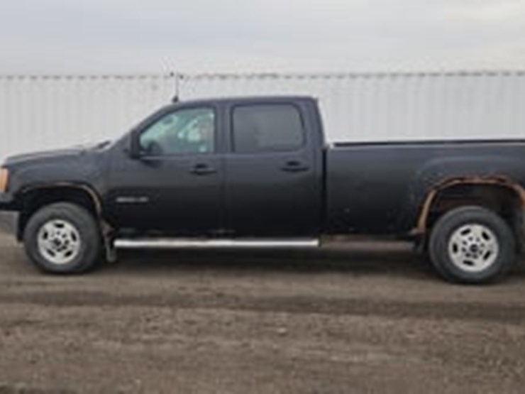 2013-gmc-sierra-2500hd-image-5