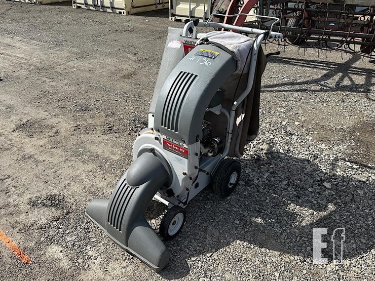 white-yard-boss-950-chipper/-vac-136-image-1