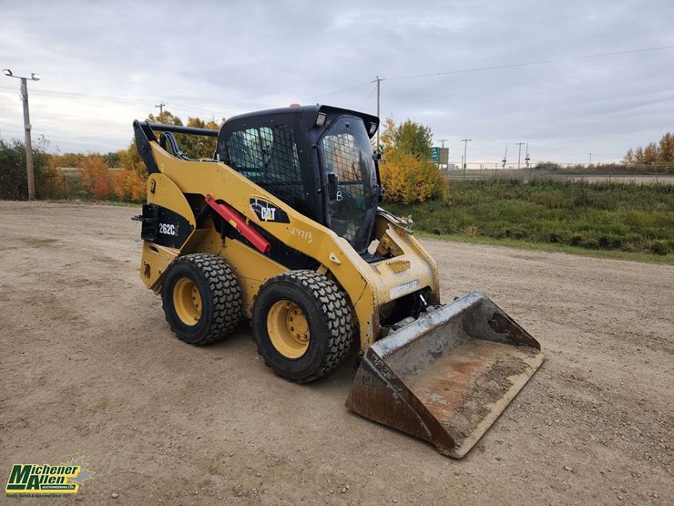 2013-caterpillar-262c2-image-2