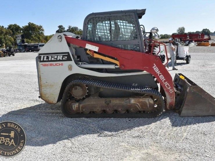 2020-takeuchi-tl12r2-image-32