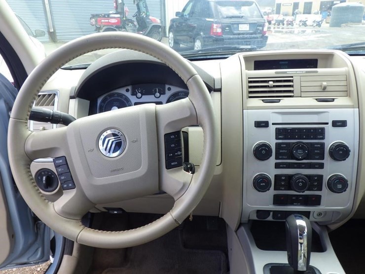 2008-mercury-mariner-image-7