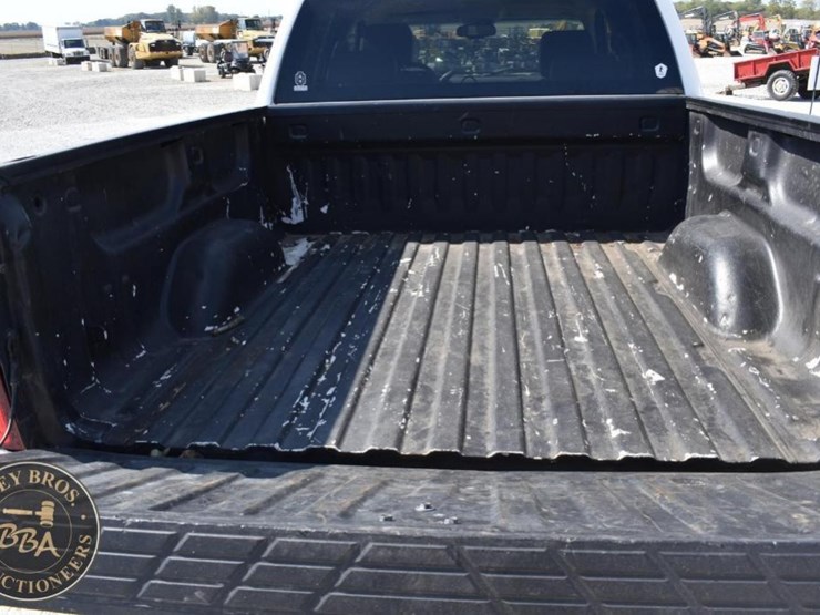 2009-chevrolet-silverado-1500-ltz-image-24