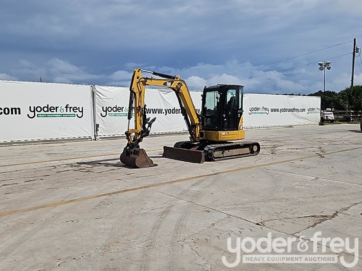 caterpillar-305cr-image-2