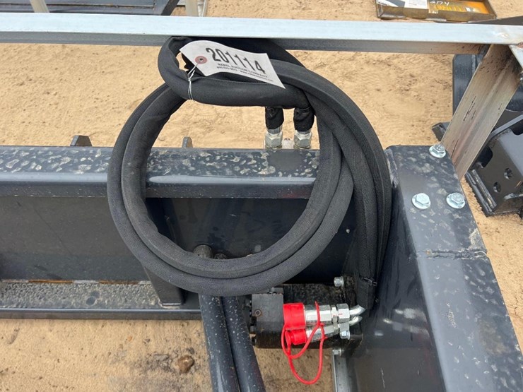 unused-landhonor-rbp-13-72w-72"-ripper-bedder-image-7