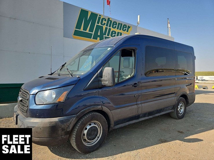 2019-ford-transit-image-1