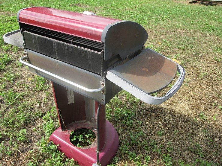 #5052-•-gas-grill-image-3