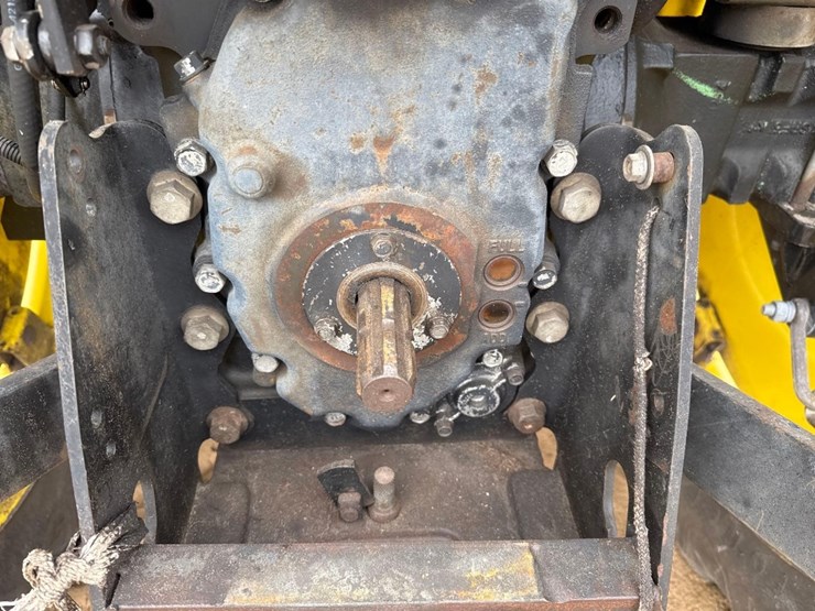 john-deere-5083e-image-14