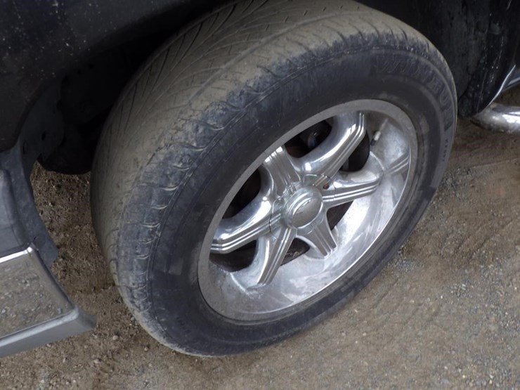 2004-chevrolet-1500-image-11