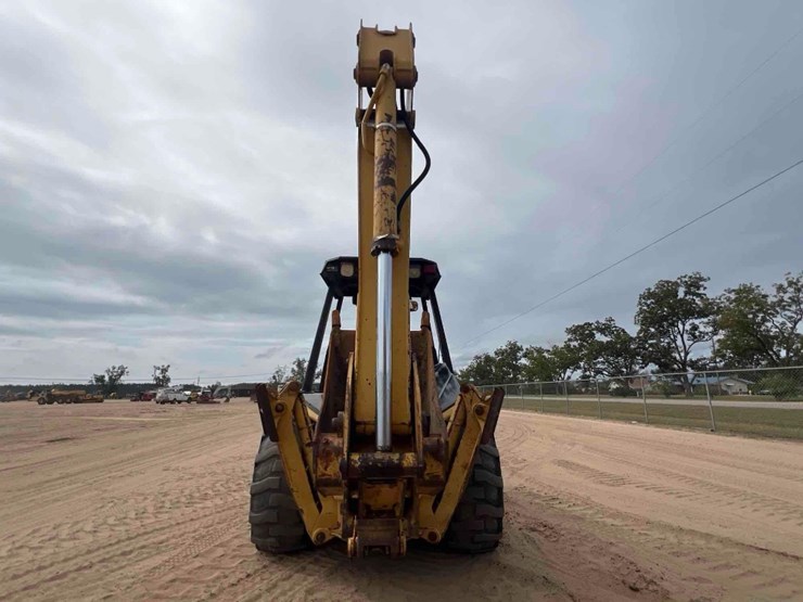 caterpillar-416b-image-3