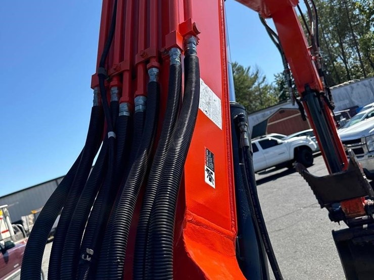 2018-kubota-kx080-4-image-11