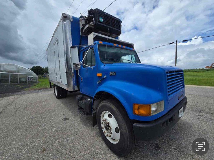 2000-international-4900-image-1