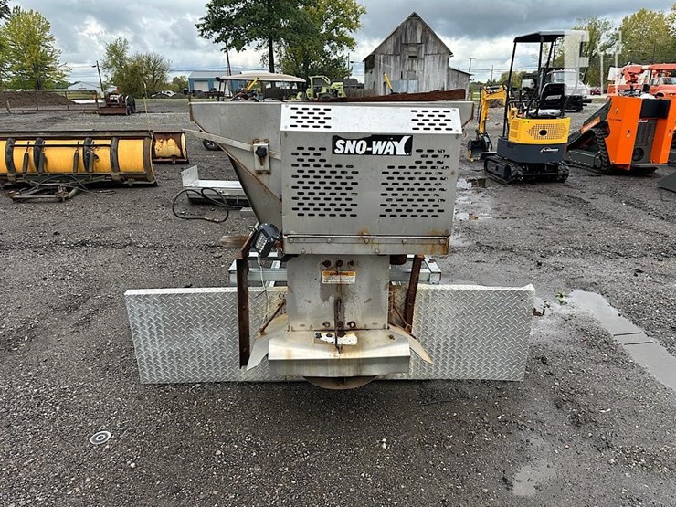 sno-way-4'x8'-stainless-salt-spreader-image-6