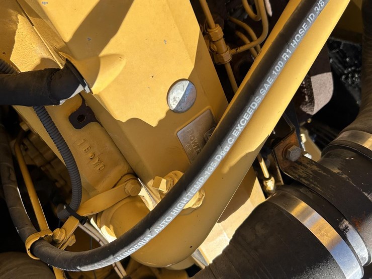 deere-200-lc-image-76
