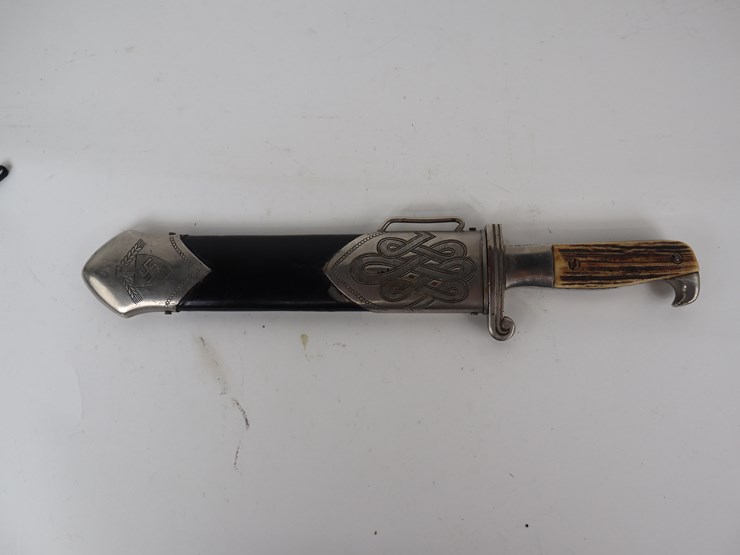 #83-•-#4276-•-wwii-german-rad-hewer-dagger-10"-blade-and-15"-overall-length-image-1