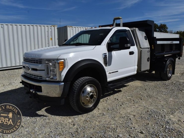 2017-ford-f550-image-2