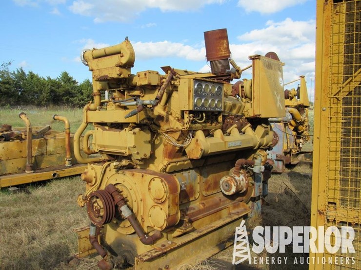caterpillar-d379-image-2