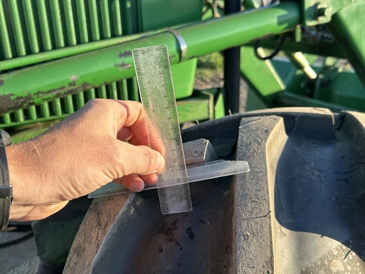 1982-john-deere-4440-image-34