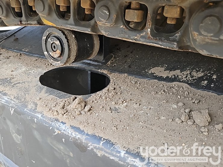 2014-komatsu-pc80mr-3-image-25