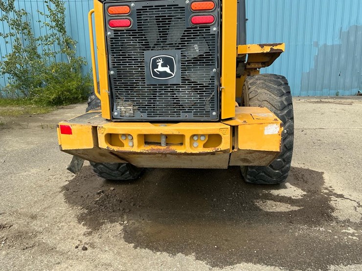 2018-deere-544k-image-39