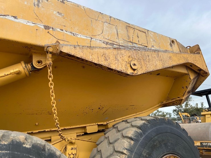 caterpillar-740b-image-16