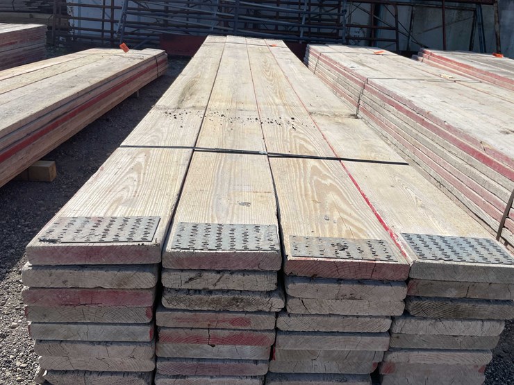 #1975-•-(40)-scaffolding-planks-image-7