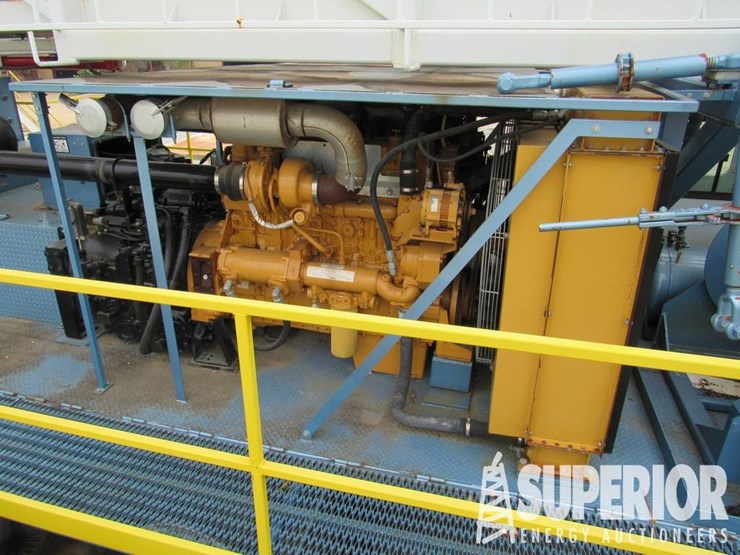 2011-caterpillar-c15-image-3