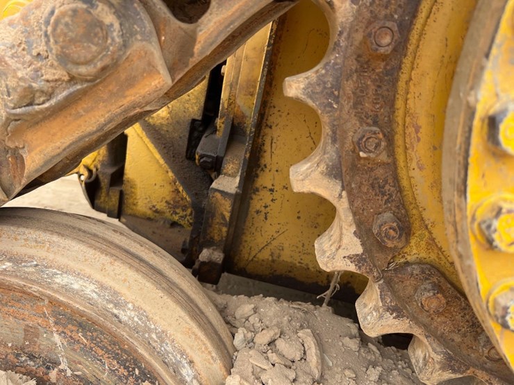 caterpillar-d5n-xl-image-14