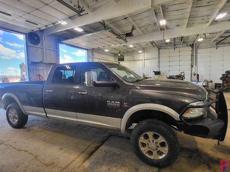 2014-ram-3500-hd-image-1