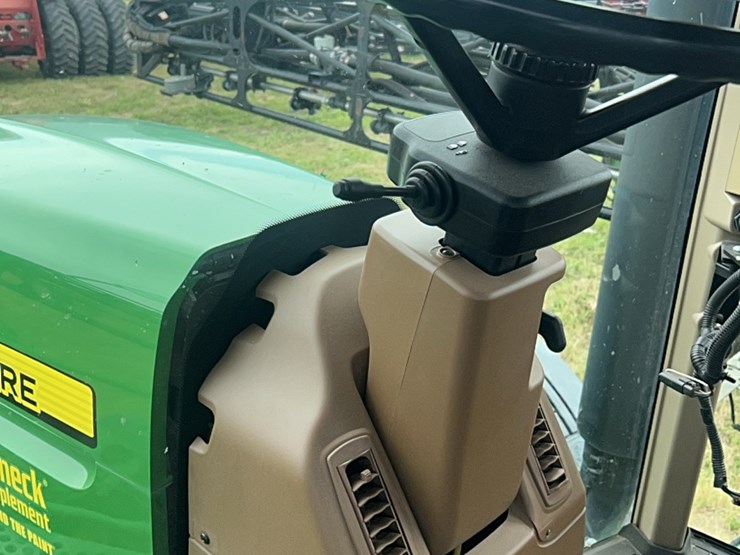 john-deere-4830-image-24