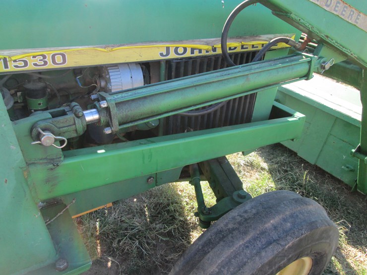 john-deere-1530-image-15