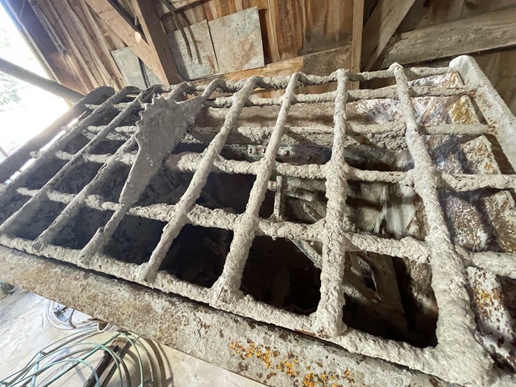 #1934-•-stone-mortar-mixer-image-3