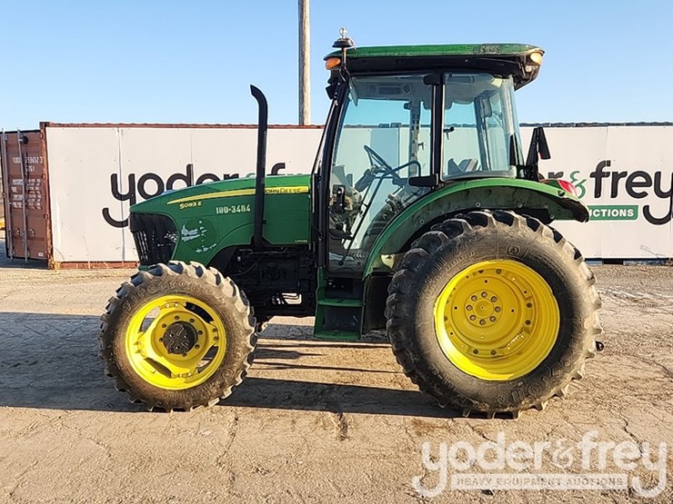 2009-john-deere-5093e-image-2