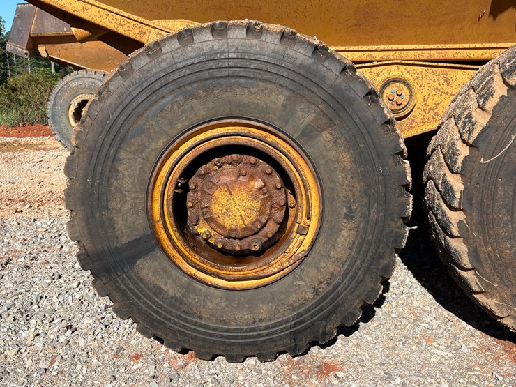 1997-caterpillar-d300e-image-12